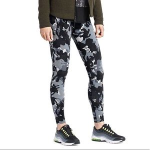 Nike camouflage print workout leggings pant camo